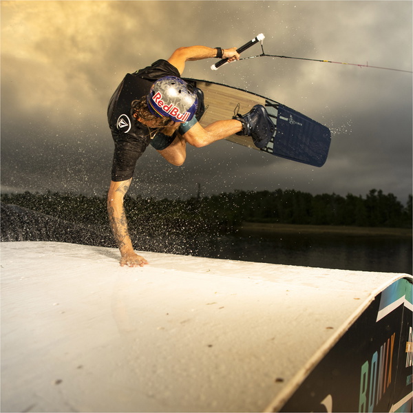 2022 Ronix Kinetik Project Springbox 2 Cable Wakeboard 22220 - Navy / Grau / Schwarz