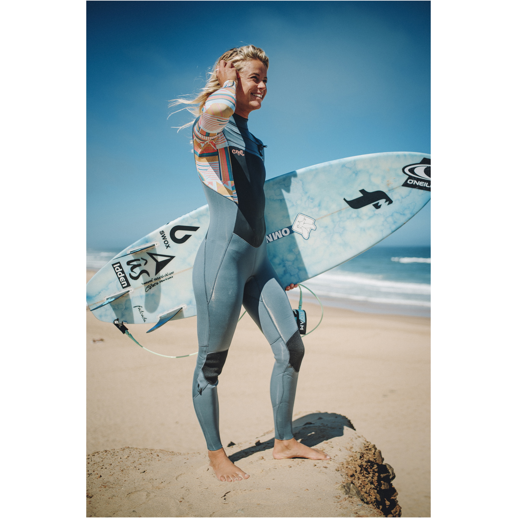 2024 O'Neill Frauen Epic 4/3mm Brustreißverschluss Neoprenanzug 5356 - Shade / Arta Geo