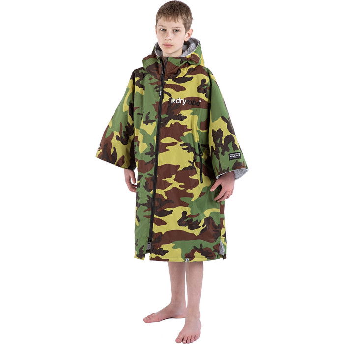 2023 Dryrobe Advance Junior Short Sleeve Change Robe DR100 - Camo / Grey