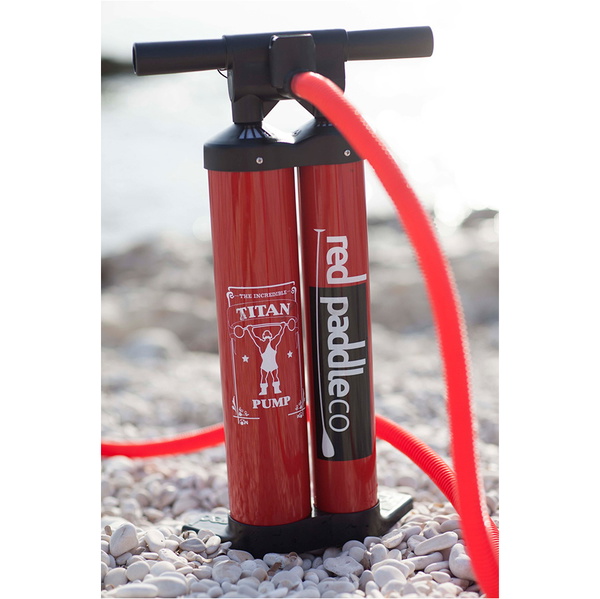 2015 Red Paddle Co 9'8 Ride Inflatable Stand Up Paddle Board + Bag, Pump, Paddle & LEASH