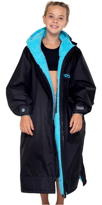 2026 Dryrobe Junior Advance Langarm-Umkleidekittel V3KSLSDA  Black / Blau