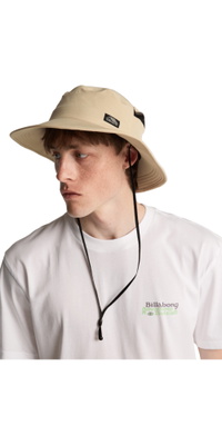 2026 Billabong Männer A / Großer John Lite Safari Hut EBYHA00162 - Desert