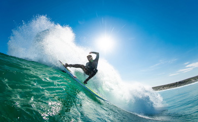 Table comparing the best beginner wetsuit ranges for men and women by brand